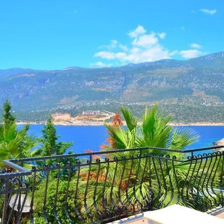 Yenikoy Sleeps 8 Pool Air Con Wifi Βίλα *